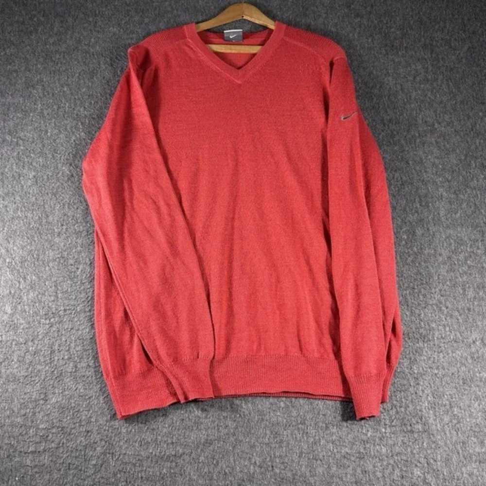 Nike Golf Sweater Men's XL Merino Wool Blend Redish V-Neck Pullover Swoosh Logo